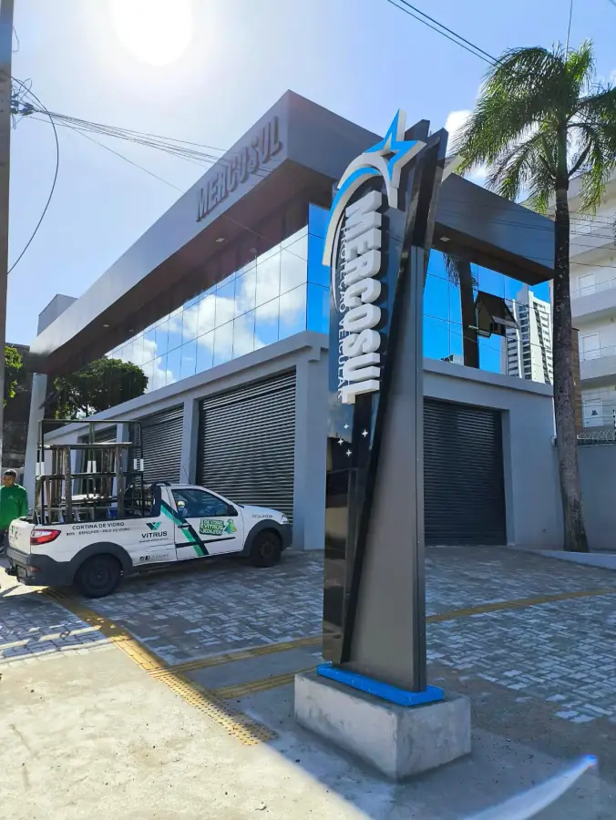 Obra de esquadrias de alumínio — Vitrus Natal